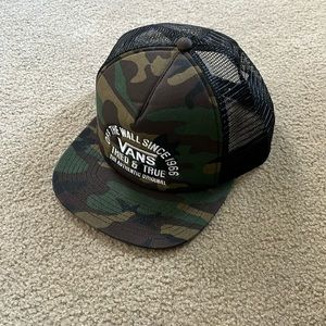 Vans trucker hat